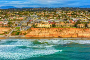 Sand Pebbles Resort - Amazing 2 Bedroom Condo Right by the Beaches & Attractions